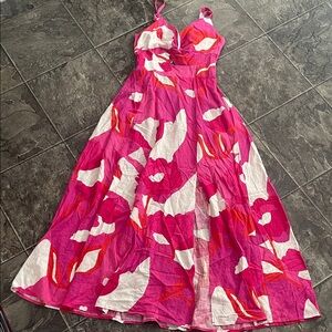 1. STATE Linen-Blend Abstract Floral Twisted-Front TieBack Maxi Dress Resortwear